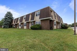 Property Photo:  24 Florence Tollgate Place -6  NJ 08016 