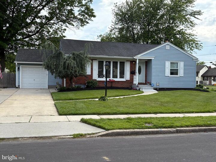 Property Photo:  2 Surrey Court  NJ 08034 