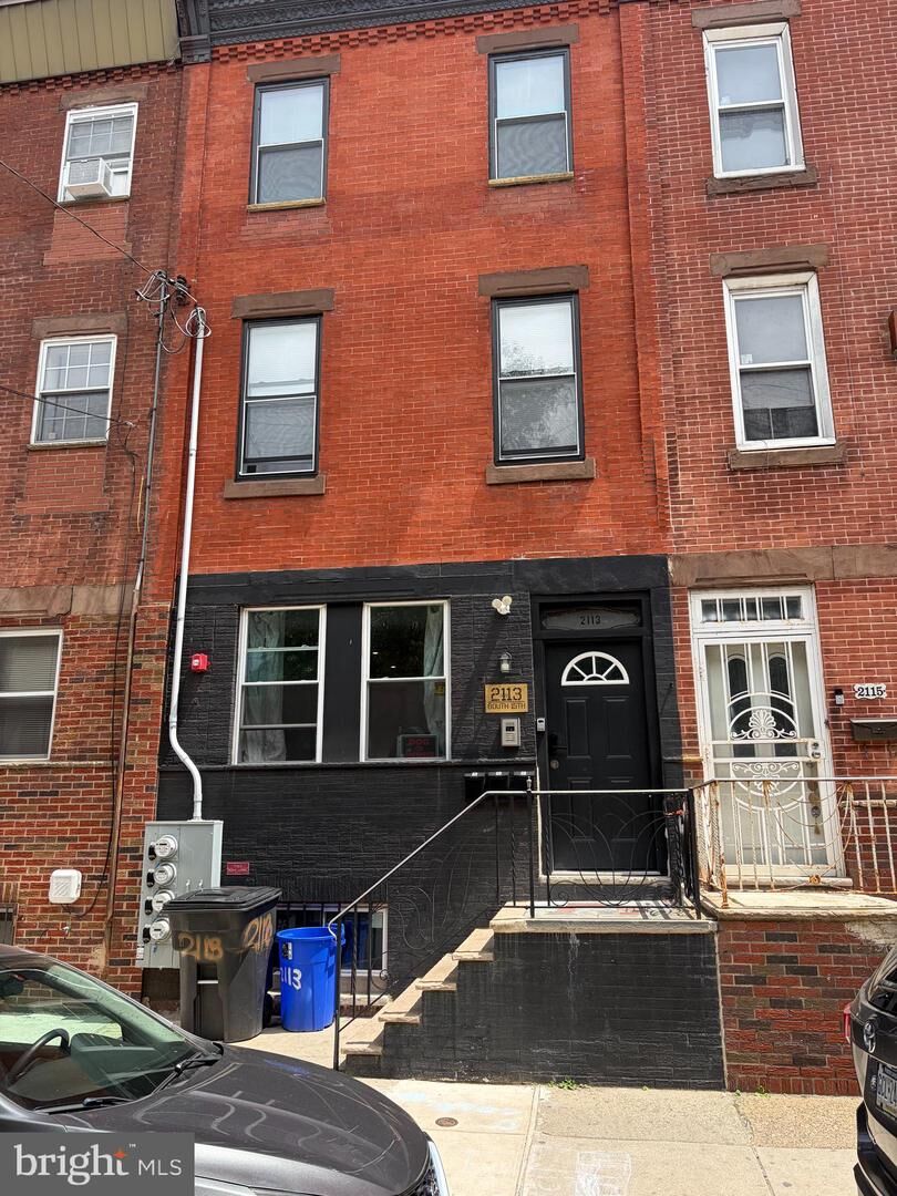 Property Photo: 2113 S 15th Street PA 19145