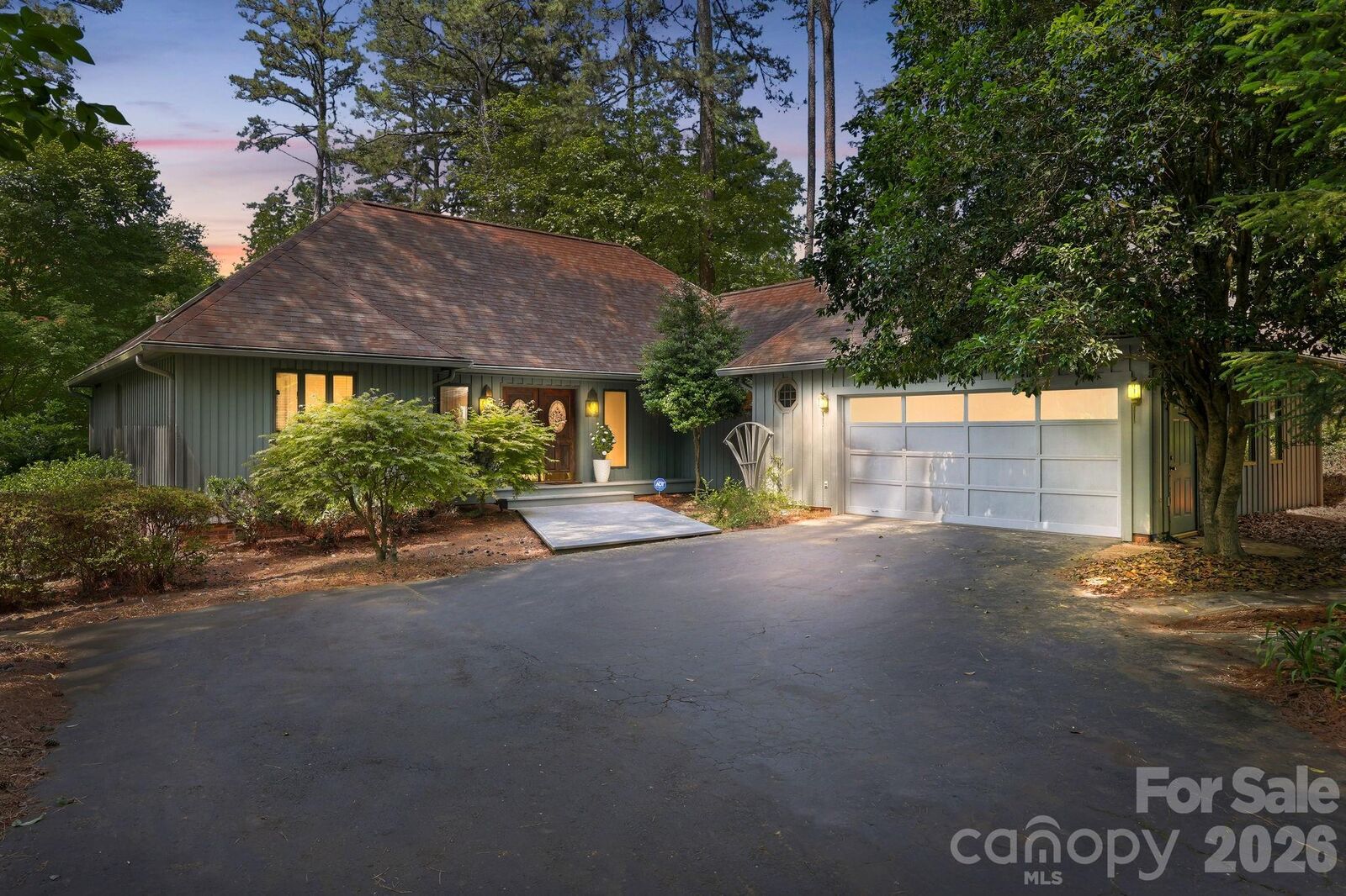 Property Photo:  16311 Croatan Court 124  NC 28128 