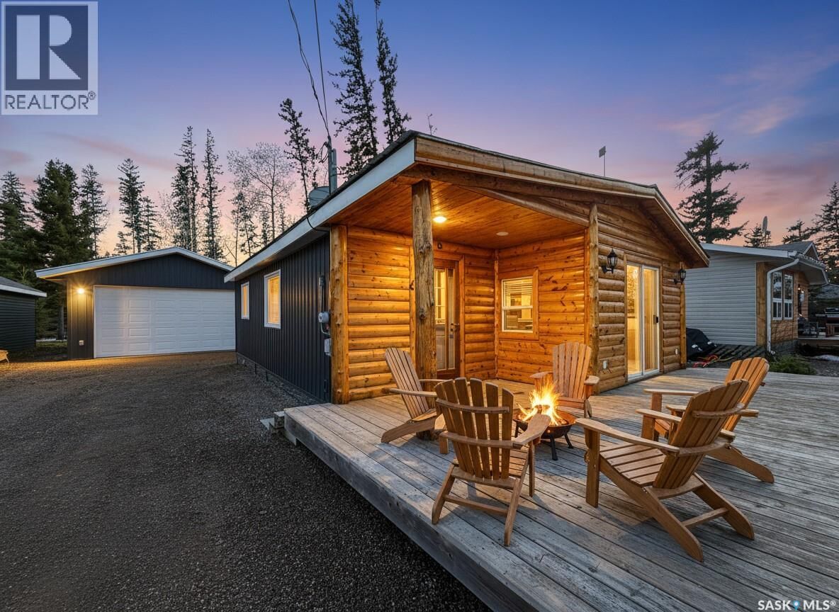 Property Photo:  6 Kings Way  SK S0J 3E0 