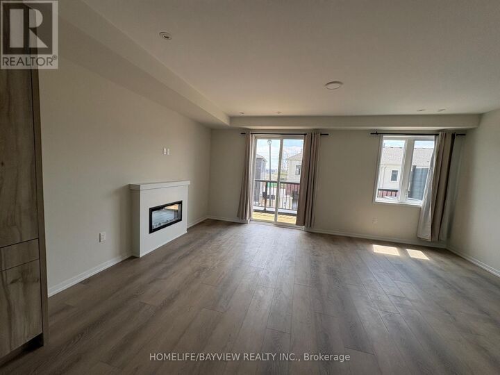 Property Photo:  12 Big Willow Crescent  ON L4E 1P3 