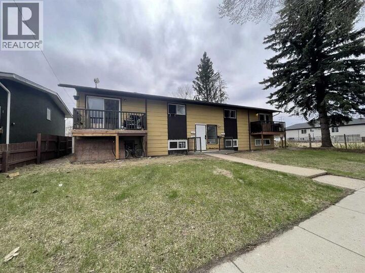 Property Photo:  4715 45 Street  SK S9V 0H6 