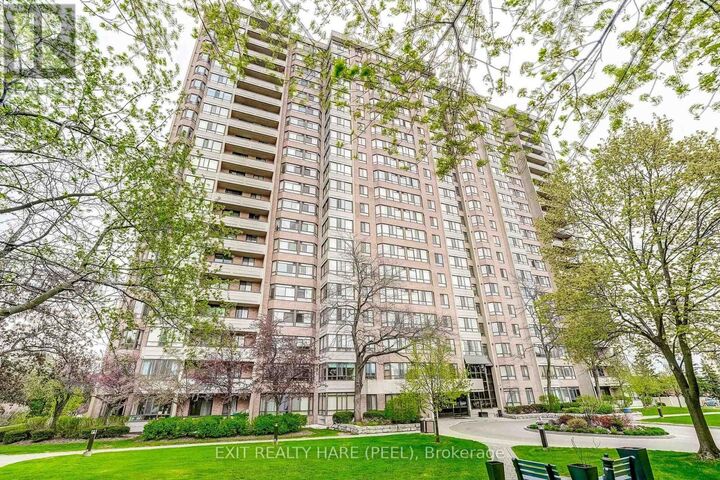 Property Photo:  100 County Court Boulevard 1206  ON L6W 3X1 