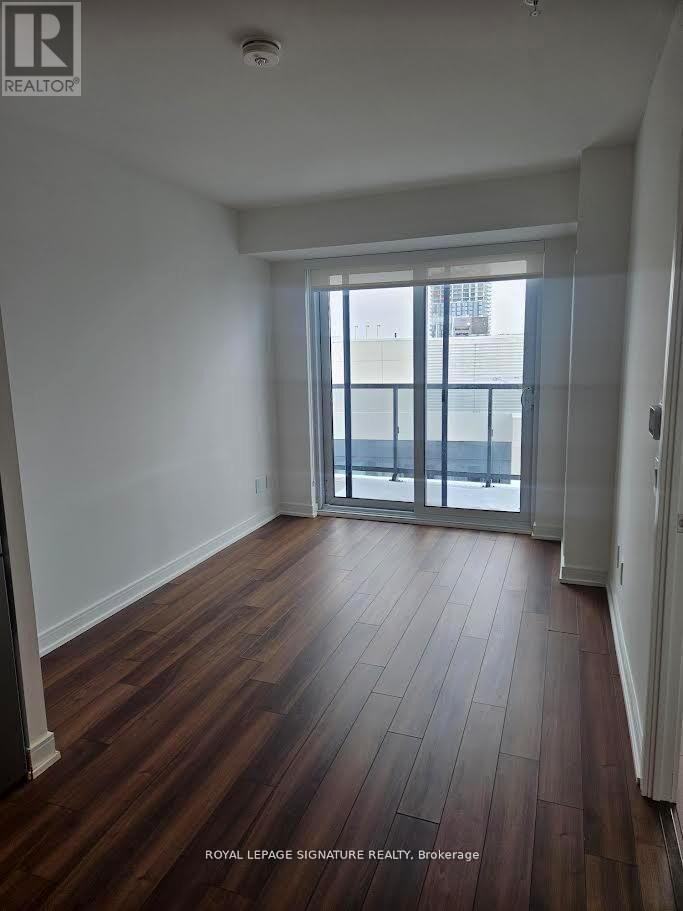 Property Photo:  30 Samuel Wood Way 2307  ON M9B 0C9 