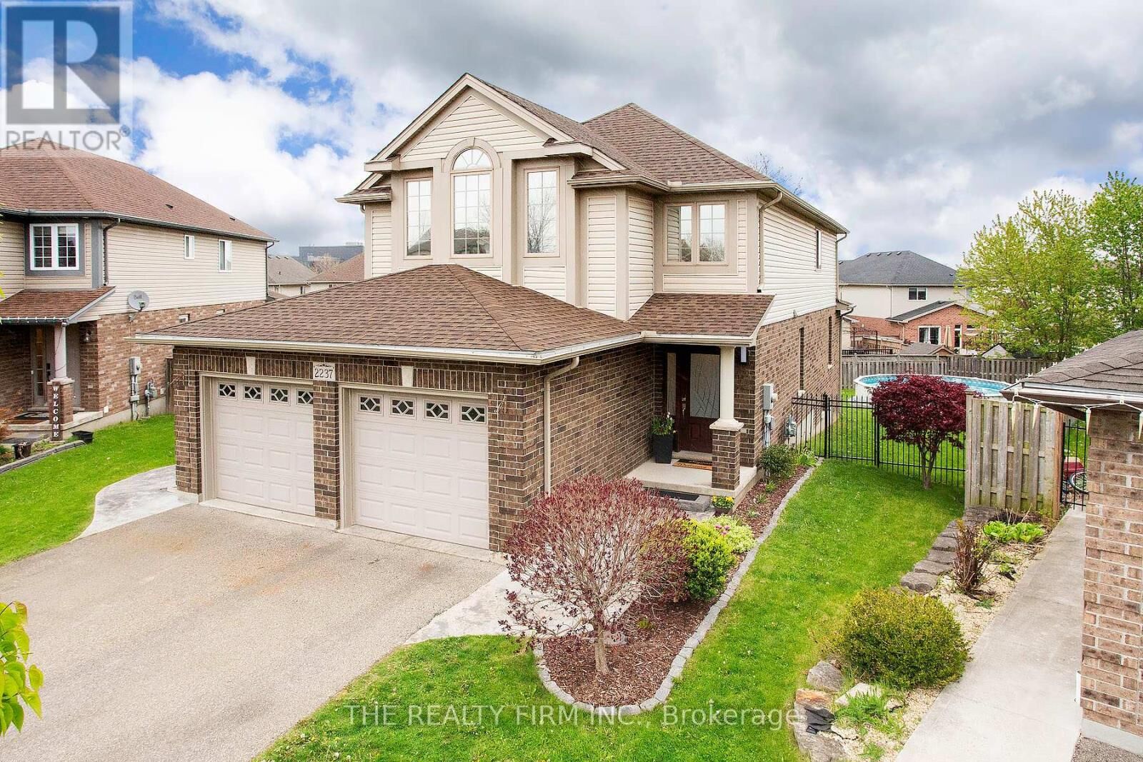 Property Photo:  2237 Cardinal Court  ON N6M 0C2 