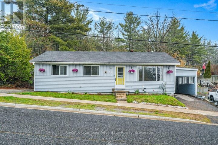 Property Photo:  31 Cascade Street  ON P2A 1J8 