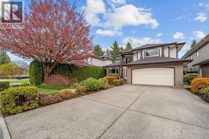Property Photo:  19386 123 Avenue  BC V3Y 2K3 