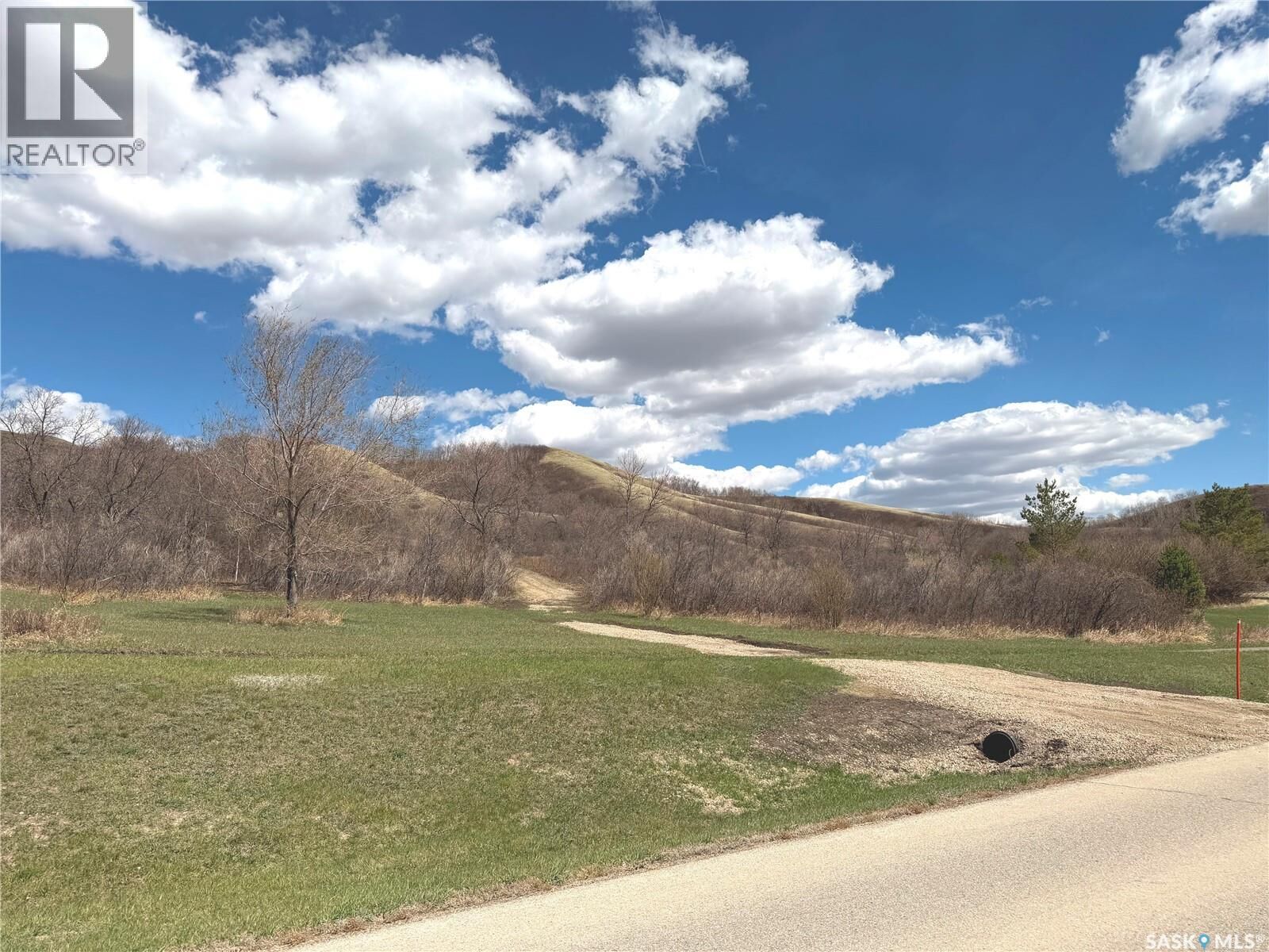 Property Photo:  283 Katepwa Drive S  SK S0G 2K0 