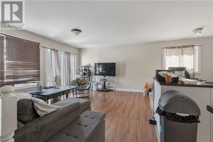 Property Photo:  339 Bessie Avenue  ON P3C 4H6 