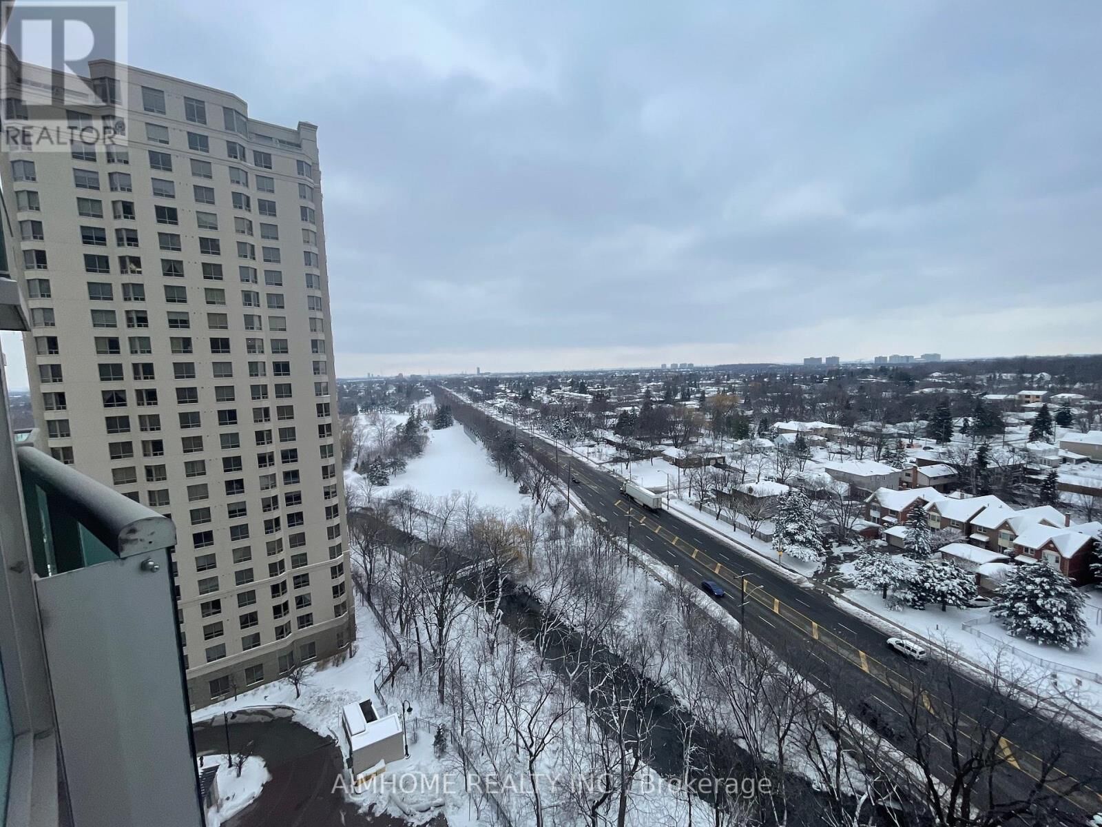 Property Photo:  238 Bonis Avenue 1615  ON M1T 3W7 