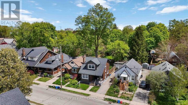 Property Photo:  474 Woodman Avenue  ON N5W 3Z9 