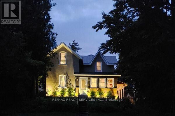 Property Photo:  128 Second Avenue West  ON L9V 2X3 