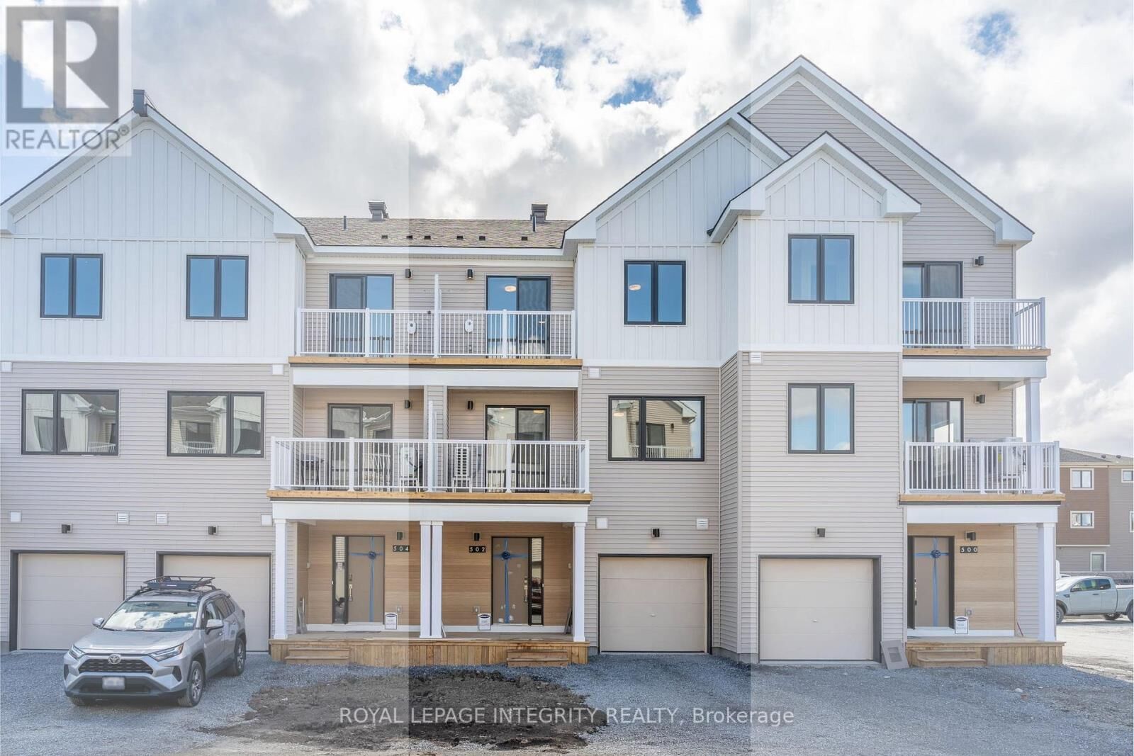 Property Photo:  502 Celestine Private  ON K2J 4H7 