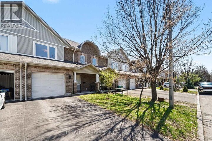 Property Photo:  261 Parkin Circle  ON K1T 4G8 