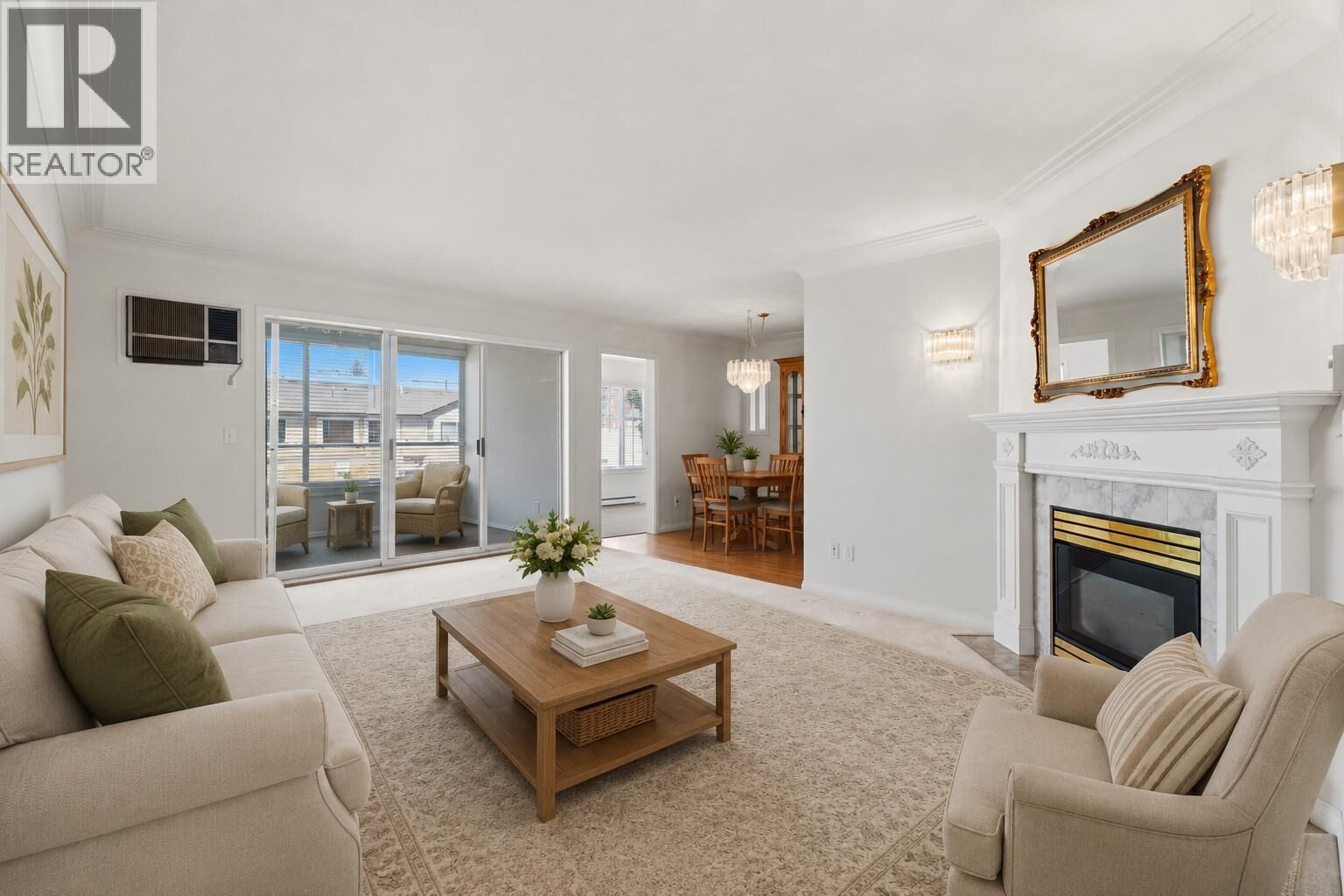 Property Photo: 1055 Lawrence Avenue 102 BC V1Y 6M3