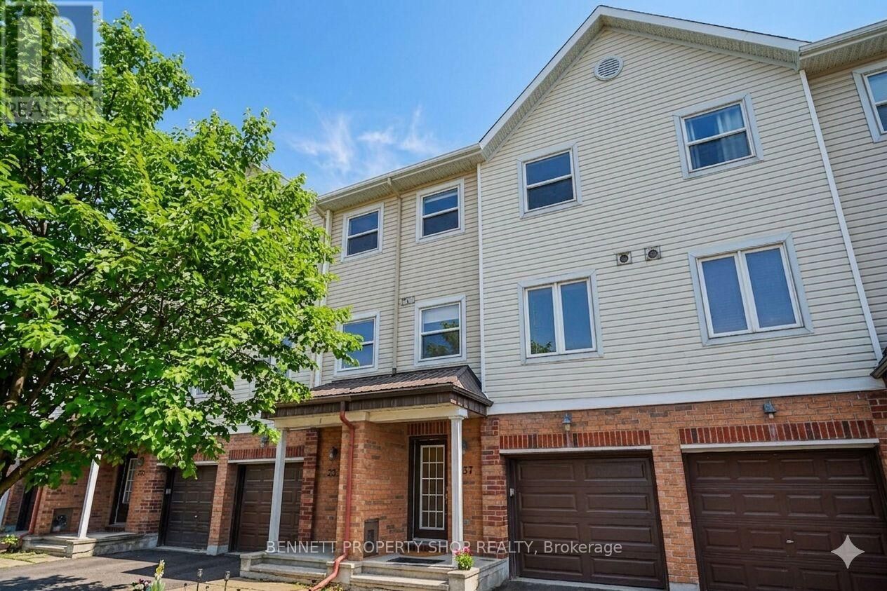 Property Photo:  237 Kennevale Drive  ON K2J 0C3 
