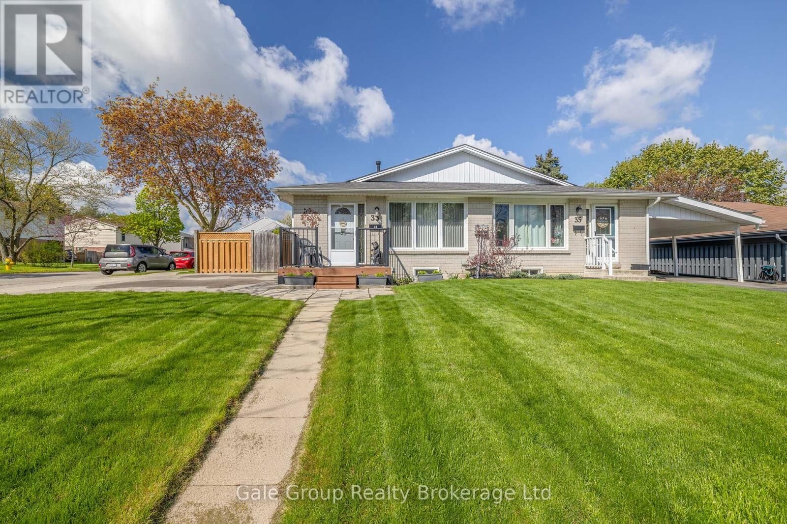 Property Photo:  33 Inverness Street  ON N3V 1A9 