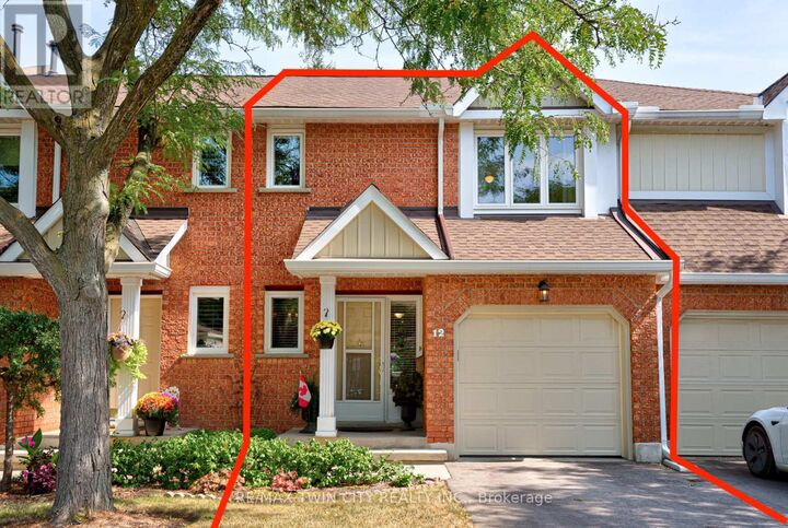 Property Photo:  523 Beechwood Drive 12  ON N2T 2G7 