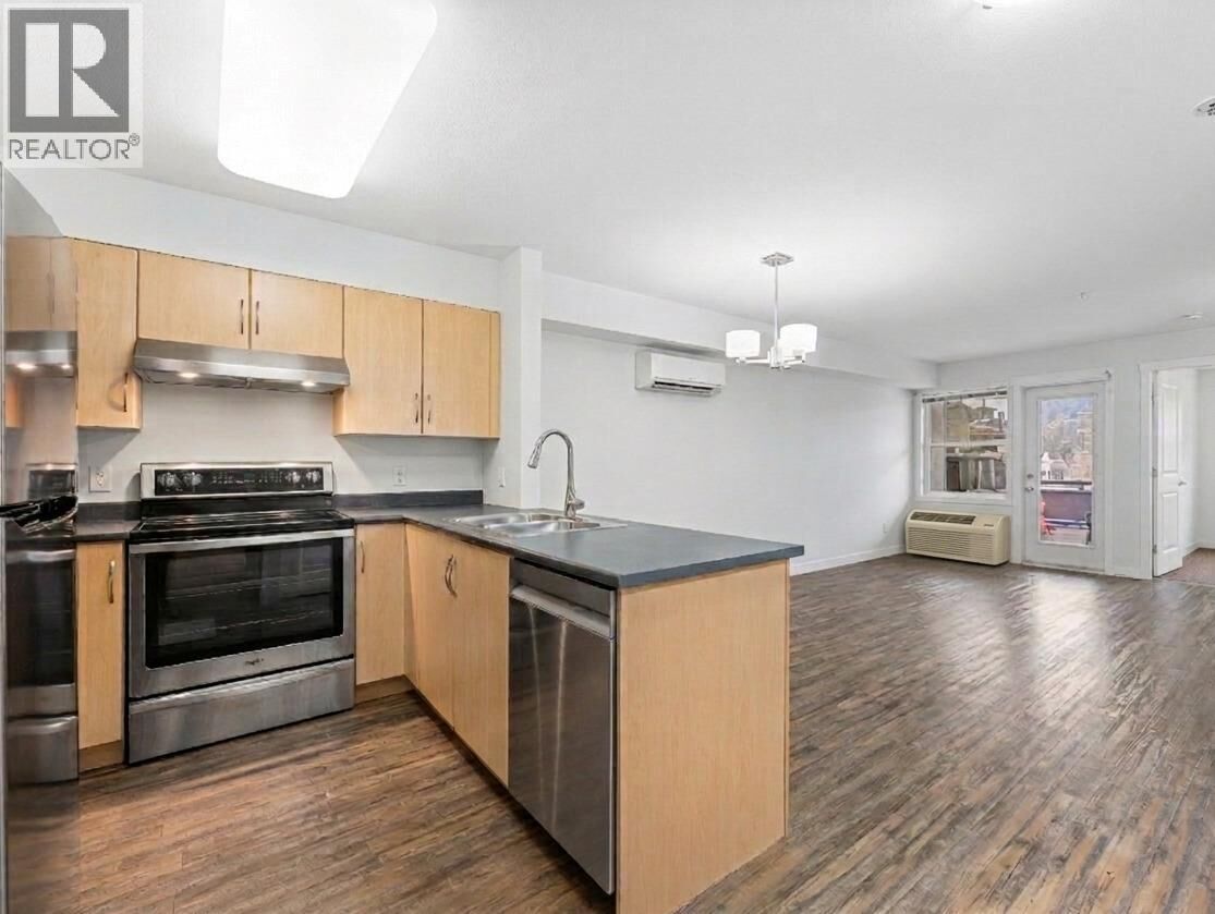 Property Photo:  1479 Glenmore Road North 206  BC V1V 2C5 
