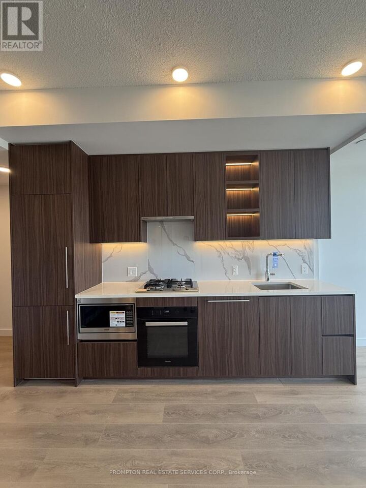 Property Photo:  18 Esther Shiner Boulevard 1208  ON M2K 0J7 