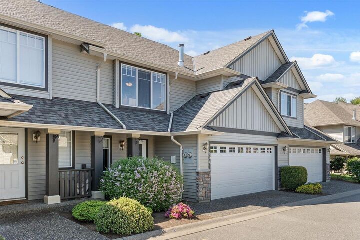 Property Photo:  46360 Valleyview Road 105  BC V2R 5L7 