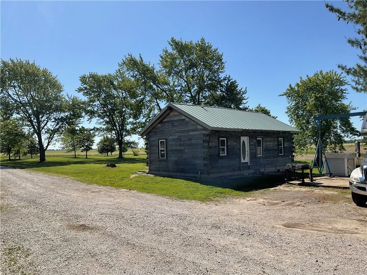 Property Photo:  2613 800 East Road  IL 62550 