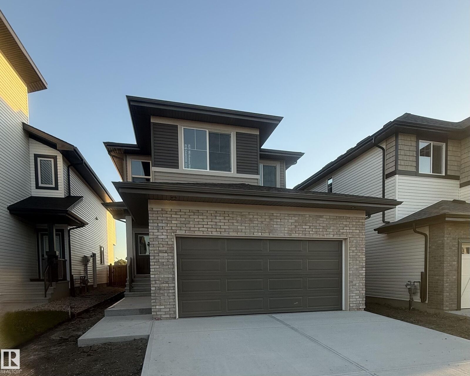 Property Photo: 6271 180 Avenue NW AB T5Y 4L8