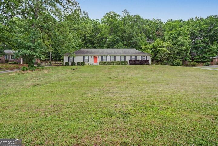 Property Photo: 7 Margo Trail SE GA 30161