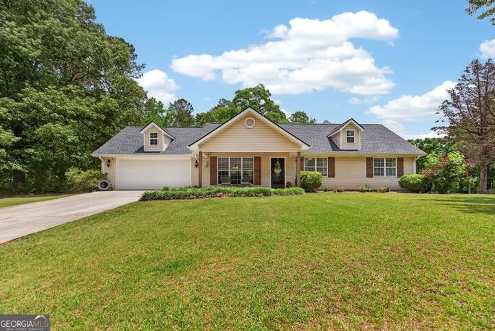 Property Photo: 48 Cook Street GA 30176