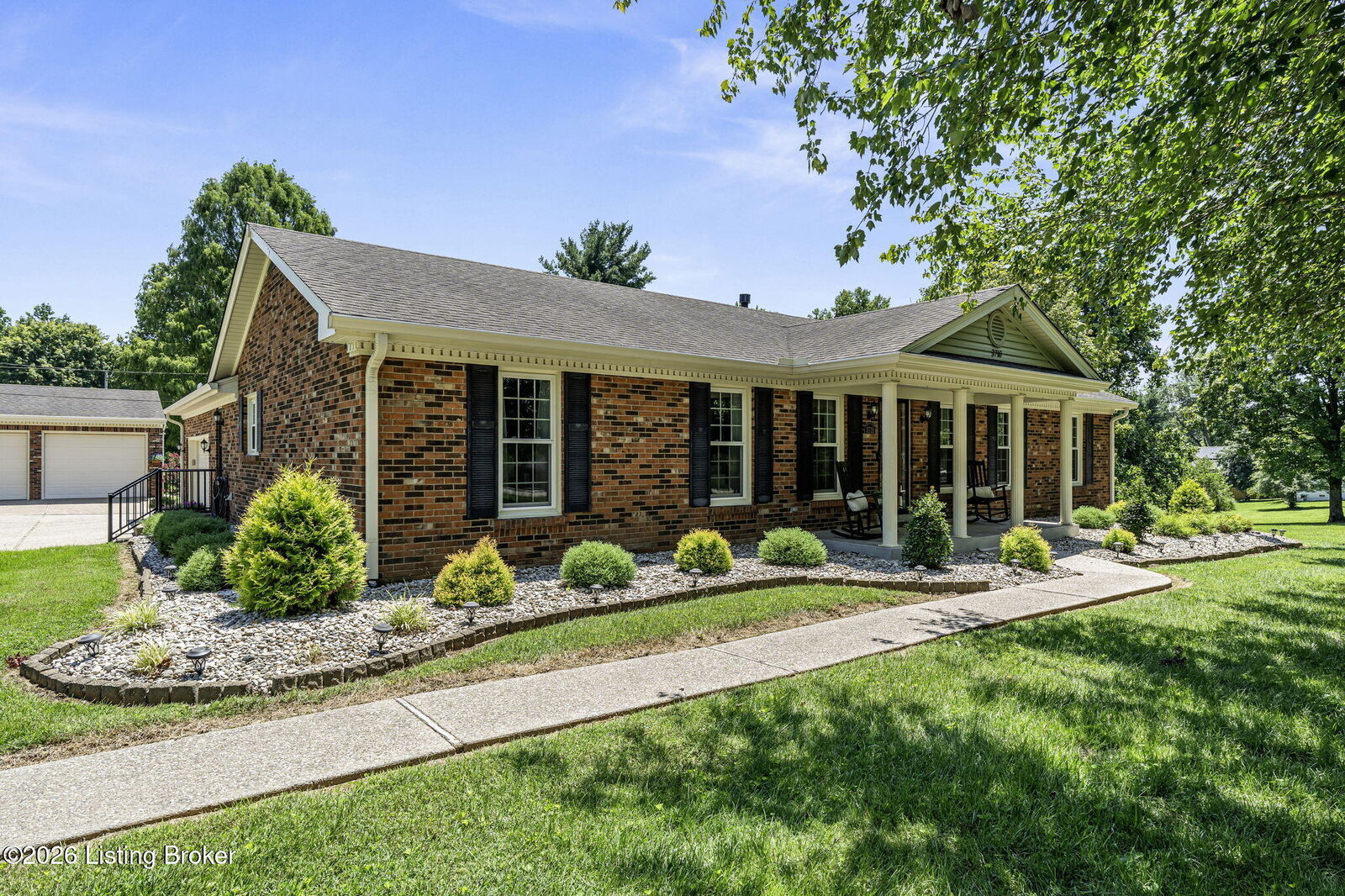 Property Photo:  3718 Echo Valley Cir  KY 40031 