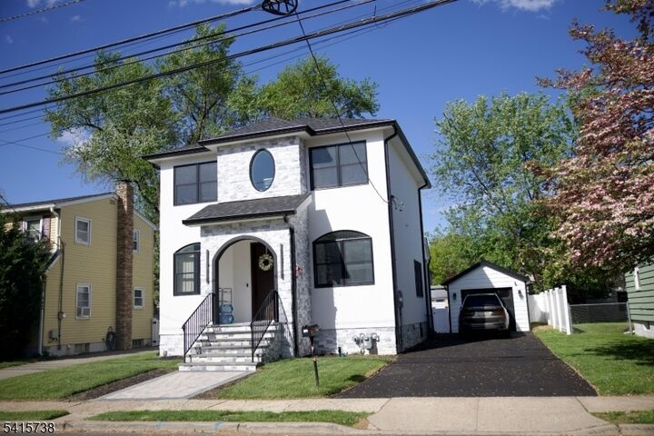 Property Photo:  271 Bergen Blvd  NJ 07424 