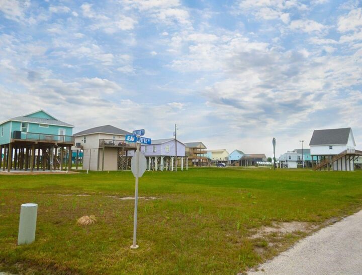 Property Photo:  12922 Jean Lafitte Drive  TX 77541 