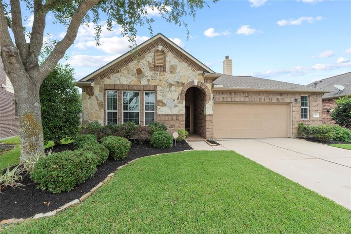 Property Photo:  9997 Willow Falls Lane  TX 77423 