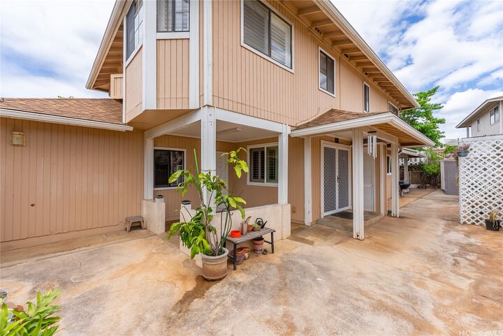 Property Photo:  91-1047 Huluhulu Street  HI 96706 