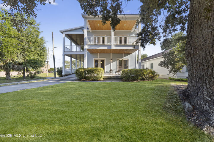 Property Photo: 631 2nd Street MS 39501