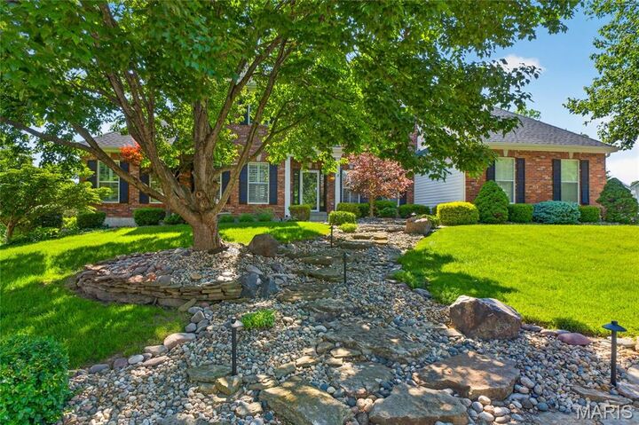 Property Photo:  5568 Hennsley Circle  MO 63304 
