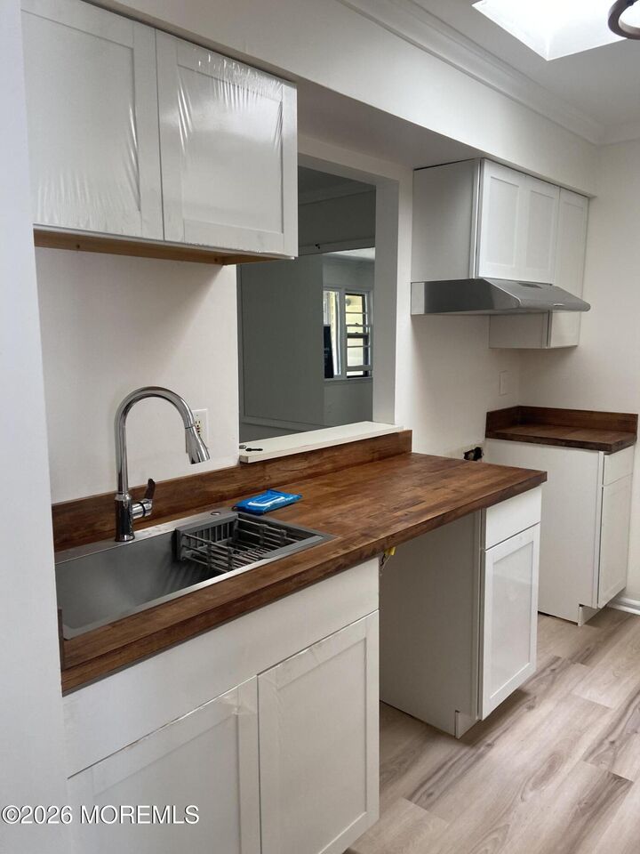 Property Photo:  434 Crawford Street  NJ 07724 