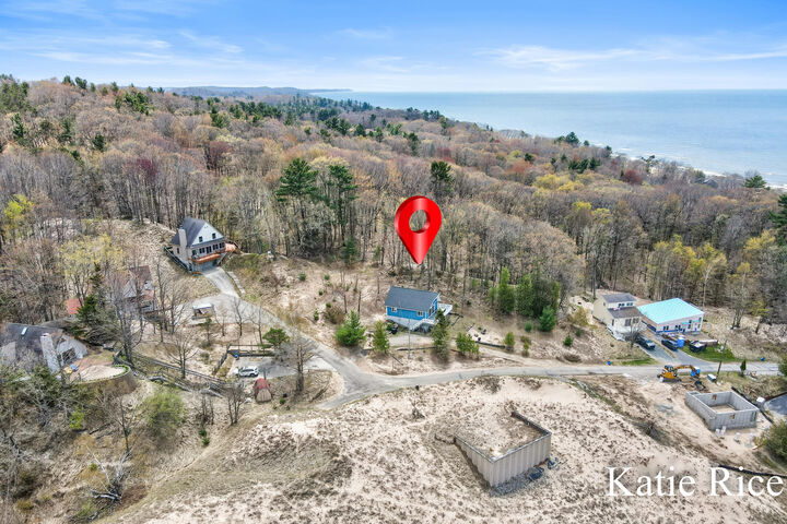 Property Photo:  9415 Apache Trail  MI 49455 