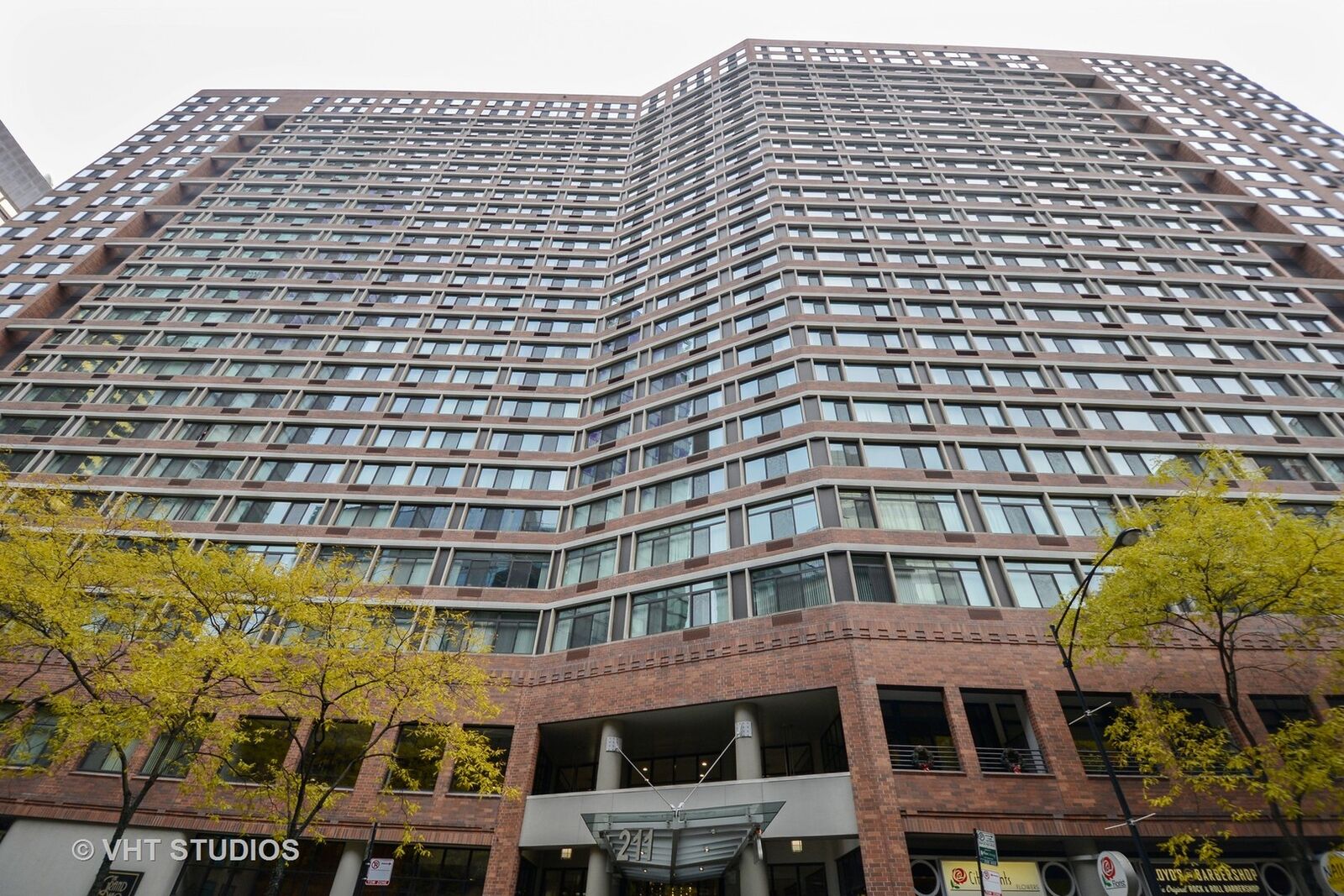 Property Photo:  