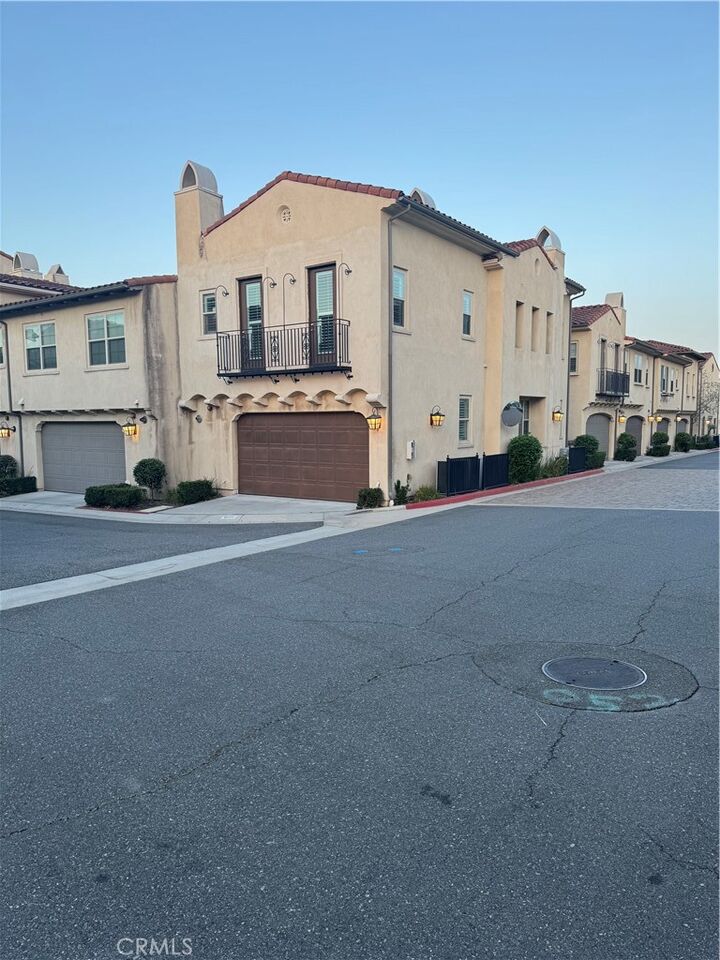 Property Photo:  844 Citrus Court 29  CA 91711 
