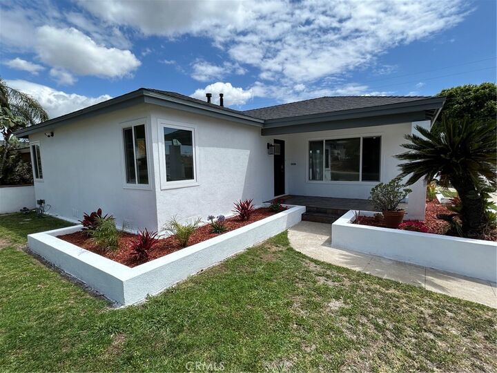 Property Photo:  2963 Via San Carlo  CA 90640 