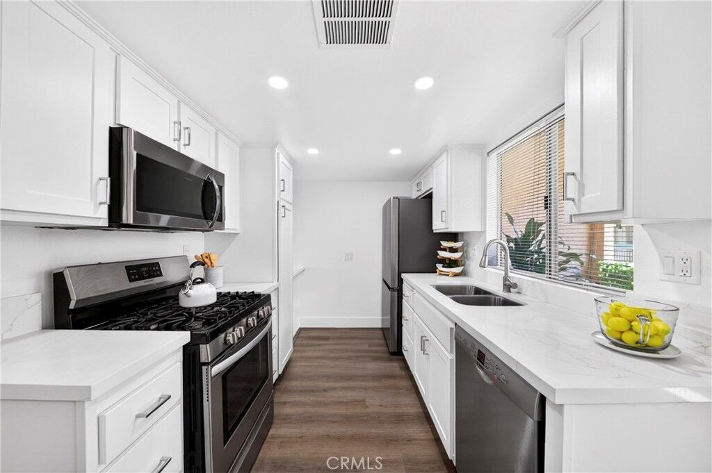 Property Photo:  22123 S Figueroa 142  CA 90745 