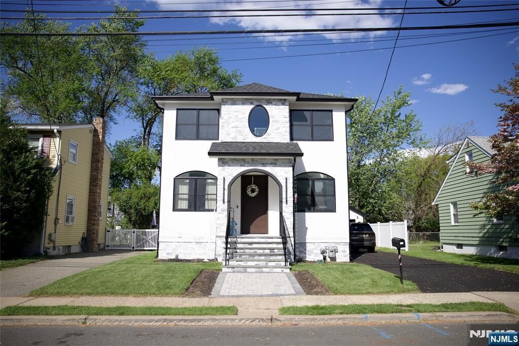 Property Photo:  271 Bergen Boulevard  NJ 07424 