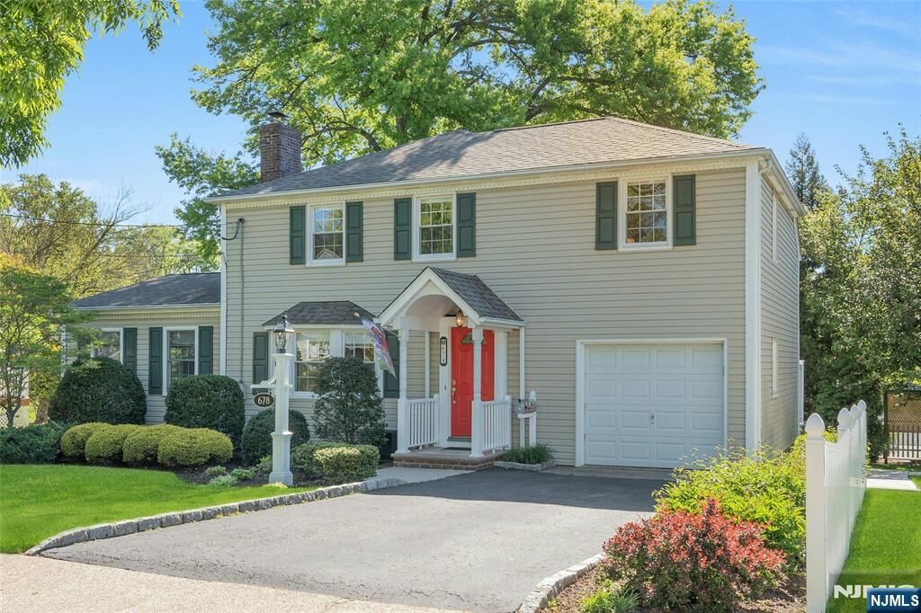 Property Photo:  678 Millbrook Road  NJ 07661 