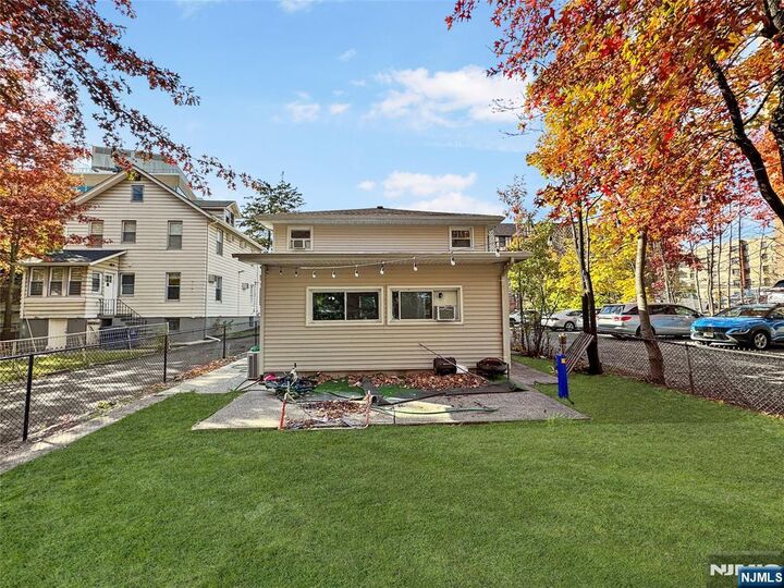 Property Photo:  314 Atlantic Street  NJ 07601 