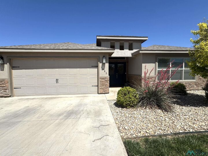 Property Photo: 1385 Springfield Street NM 88210