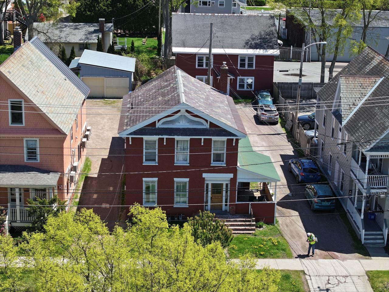 Property Photo:  18 Park Street  VT 05401 