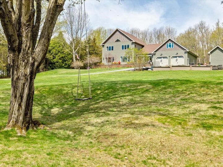 Property Photo:  16 Sugarbush Road  VT 05468 