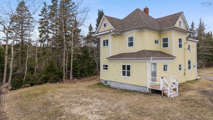 Property Photo:  13510 Highway 316  NS B0H 1T0 